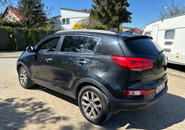 Kia Sportage cena 36999 przebieg: 256123, rok produkcji 2015 z Nysa małe 56